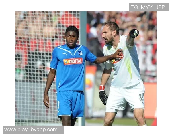 阿拉巴在社交媒体庆祝重返世界杯28年奥地利人倍感自豪